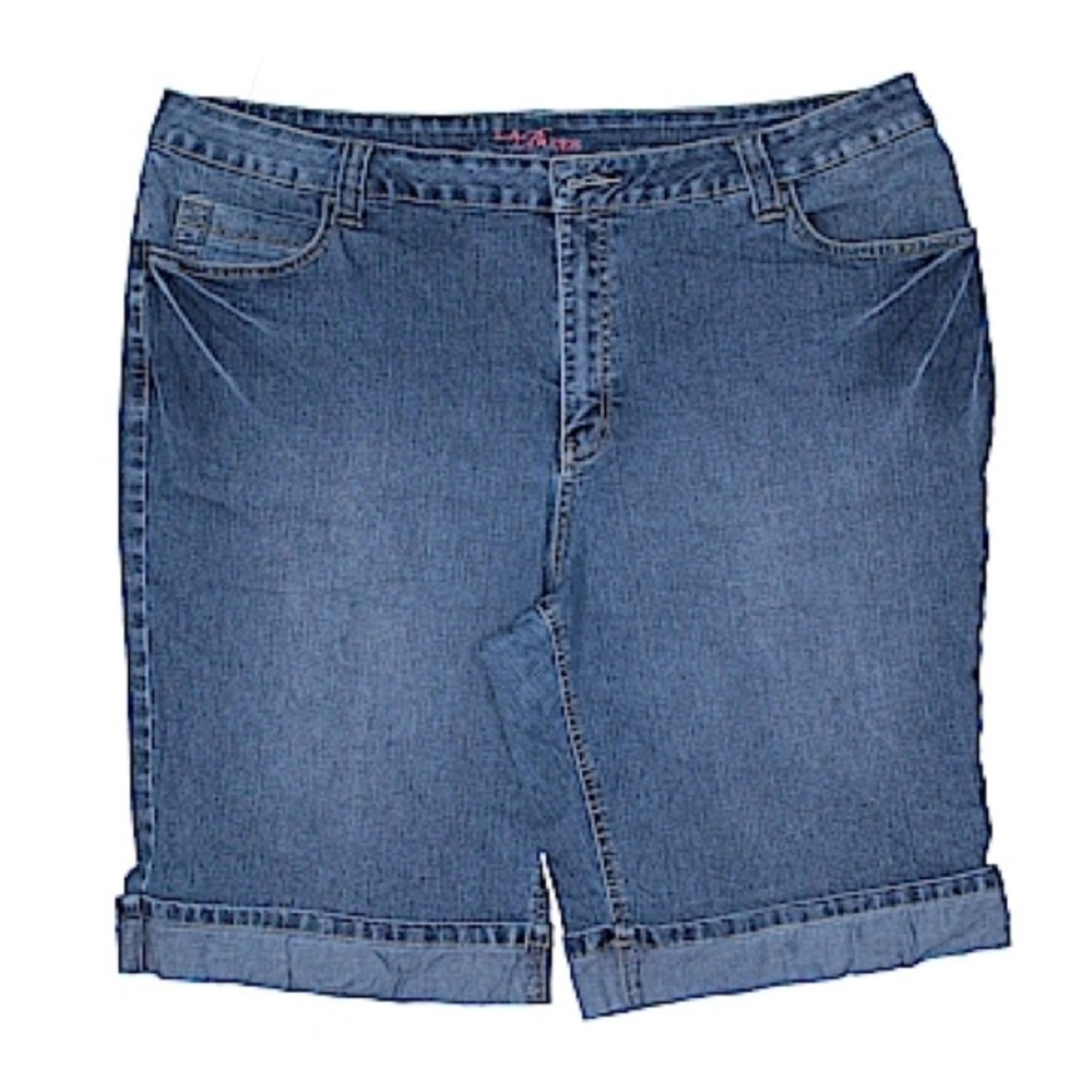Cuffed Shorts